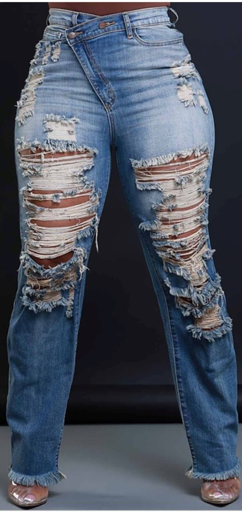 Cross Paths Distressed Jeans